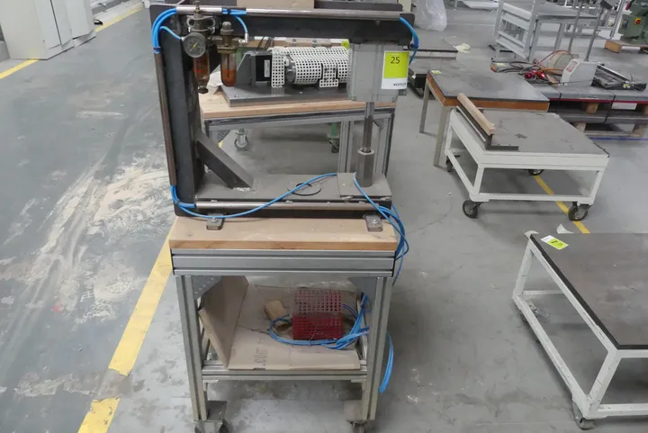 Pneumatische mobile Presse
